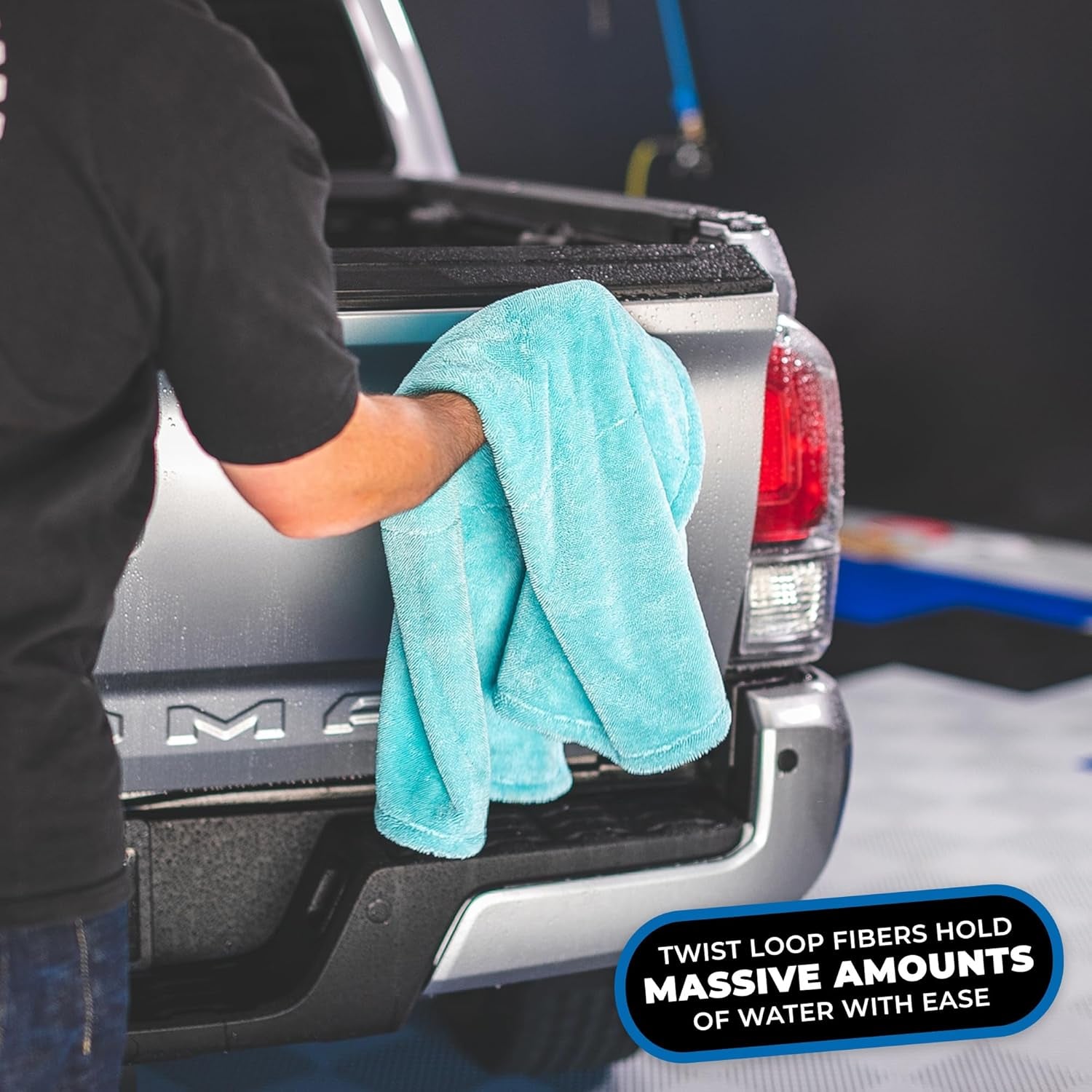 - the Liquid8R - Absorbent 70/30 Blend Microfiber Drying Towel for Cars, Trucks, Suvs, Safe for Detailing + Scratch Free, Twist Loop, 1100Gsm, 25In X 36In, Aqua Blue